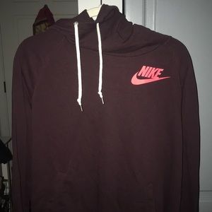 Nike turtleneck sweatshirt